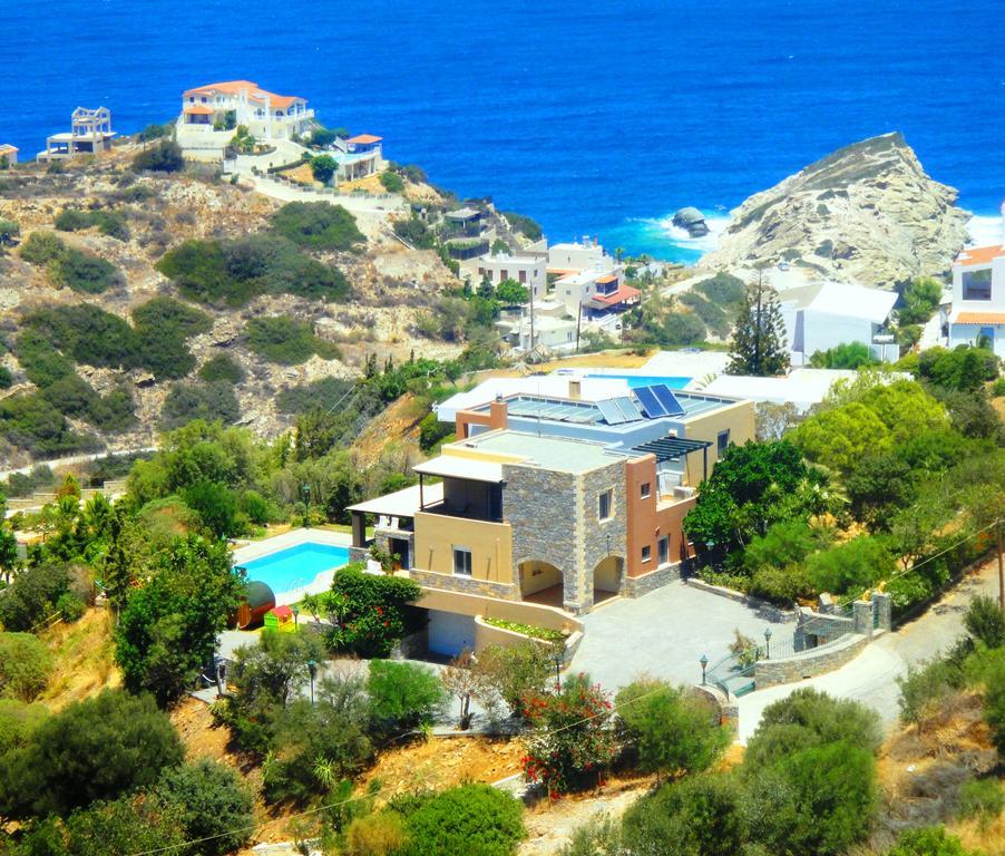 Wild Pear Villa Ligaria  Exterior photo