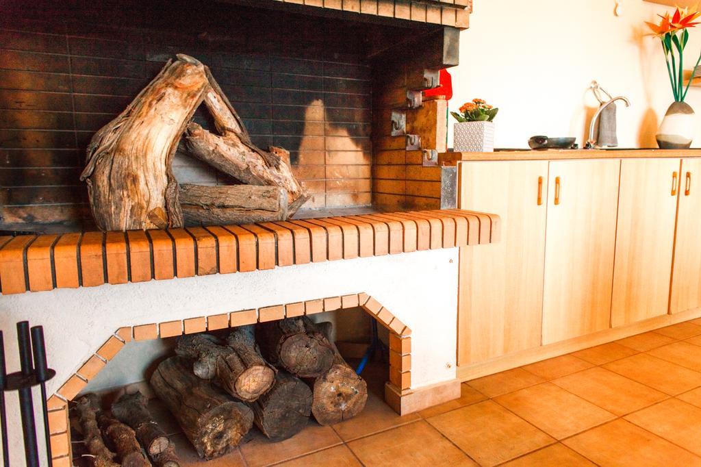 Wild Pear Villa Ligaria  Exterior photo